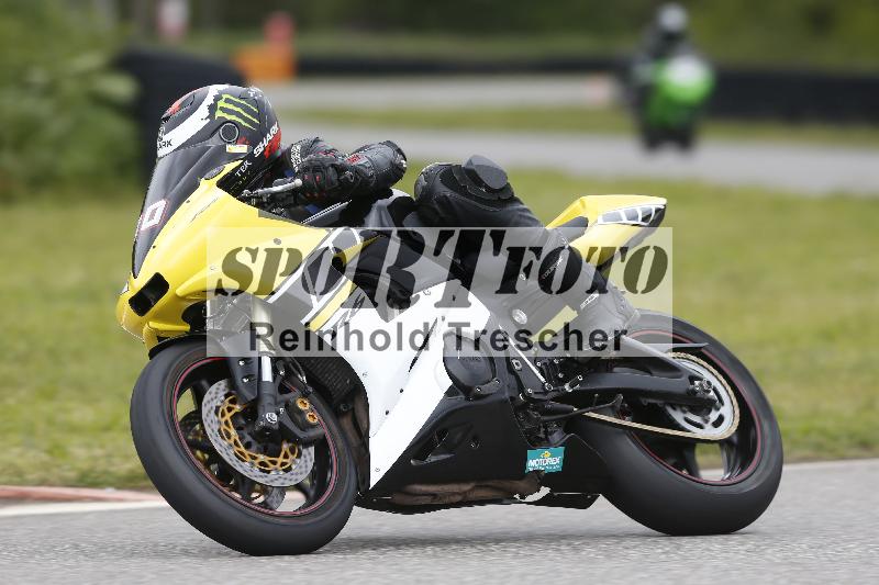 /Archiv-2024/13 22.04.2024 Plüss Moto Sport ADR/Einsteiger/30